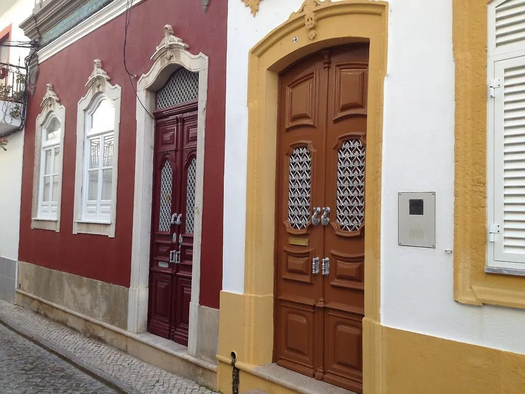 Entrecubos Guesthouse Olhao 0*,